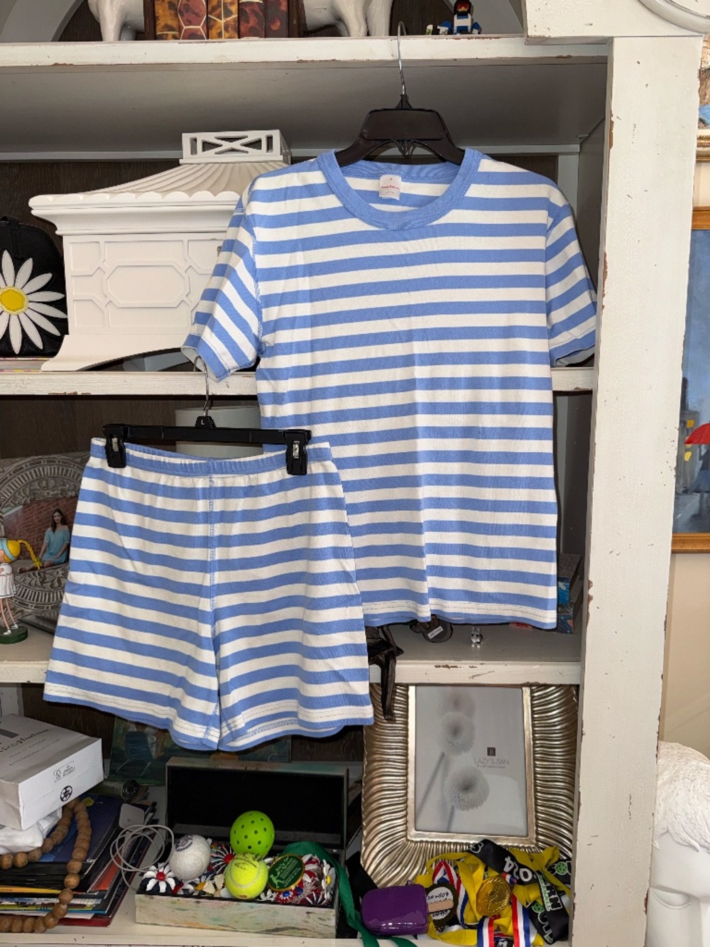 Hanna Andersson women's Medium M light blue striped shorts pajamas - Picture 2 of 3